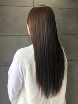 ディスコネクト(DISCO-N-NECT)&nbsp;髪質改善トリートメント　オリーブグレージュ　美髪　ストレート