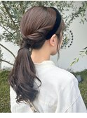 ゆるっと可愛い一つ結びヘアバンドアレンジ