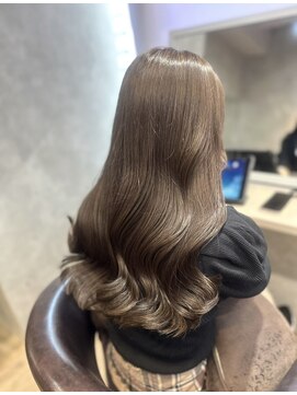 エル ヘアサロン なんば店(eL) グレージュカラー★AYUMI