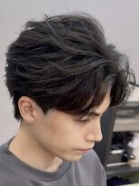 バース 梅田中崎町店(BIRTH)&nbsp;韓国へアカルマパーマワックスなしセンターパート黒髪ウルフ