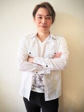 髪質改善、レイヤーカット、縮毛矯正ならYUUKI　KAGAYAKI&nbsp;中本 達也
