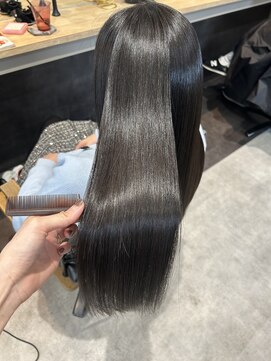 ハブ(hub) 【天神今泉】髪質改善ストレート