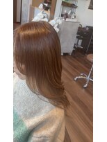 エスト(est.) ブラウンカラー×トリートメント