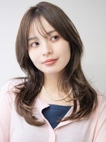 サーカス バイ ビュートリアム 青山(CIRCUS by BEAUTRIUM)&nbsp;レイヤーカット レイヤー 顔周りカット 20代30代40代