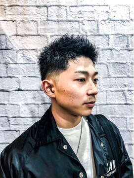 グレイスフルバーバー 赤坂見附店 スパイキージェットフェード