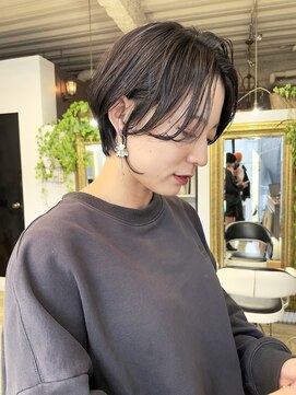 ヌード(NUDE) NUDEハンサムショート前髪カットレイヤーショート大人ショート