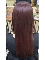 エミュ 中央駅店(eMu)&nbsp;春っぽさを出したチェリーピンク