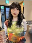 大人上品なハイレイヤーウルフ×スパイラルパーマ