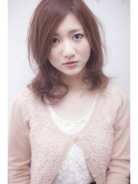 ルネッタ (Lunetta) 流れる大人レイヤー×毛先ワンカール