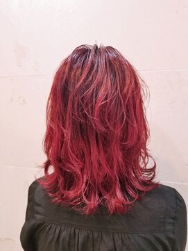 ラフューネ ヨコハマ(Raffune Yokohama) ラズベリーレッドカラー/Raffune  yokohama  田中あずさ