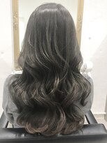 エマ(emma)&nbsp;カット　カラー　フローディアトリートメント