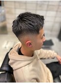 ジェットモヒカンバーバーカットワイルドツーブロックフェード