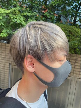 スタジオフォーエイチ(STUDIO 4H) マッシュ/韓国マッシュ/シルバーベージュ/アッシュ/メンズヘア