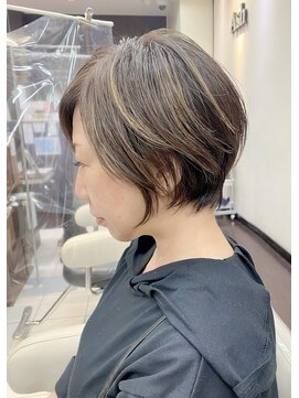 アッシュ 横浜西口店(Ash) 大人ショート×ハイライト