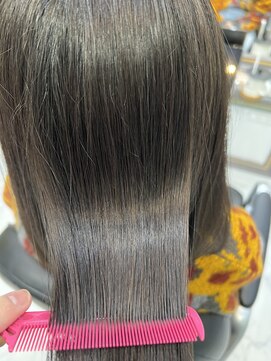 エスカーラ 表参道(THE ESCALA) @m_ayu/髪質改善縮毛矯正/黒髪/艶髪/タビラマユミ