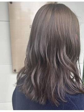 ジェムバイアルテフィーチェ(gem by artefice) グレージュ×ゆるふわウェーブ