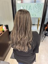 アイズ 本厚木(AIZU)&nbsp;白髪ぼかしハイライト