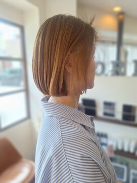 ローレン(LOREM) 大人ショート/艶カラー/小顔似合わせカット/イメチェン/顔周り