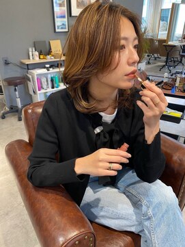 似合わせカットうるツヤレイヤーカットセミロング斜めバング