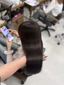 ハピネス 梅田茶屋町店(HAPPINESS) レイヤーカット/ブラウン/ブリーチなし/髪質改善/顔まわり