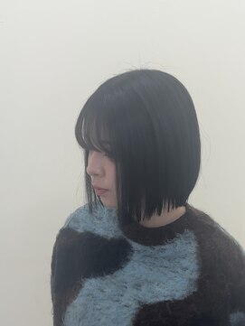 アウラ(AURA) タッセルボブ/切りっぱなしボブ/レイヤーボブ/韓国ヘア