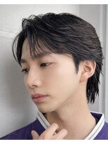 ポーチバイハニー オモテサンドウ(PORCH by HONEY omotesando)&nbsp;センターパート/刈り上げセンターパート/リバースセンターパート