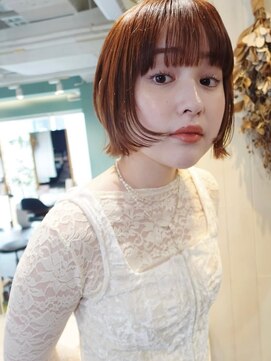 トリコ ショップアンドヘアサロン(tricot shop hair salon) オレンジボブ/顔まわりレイヤー/暖色カラー