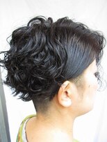 ミミック (mimic)&nbsp;刈り上げアシメ白髪染めミックスパーマスタイルTRICKstyle!