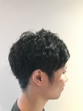 リアン ヘアー(Lien hair) ビジネスマン、ばっちりパーマスタイル