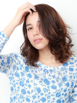 レガーミ(Legami) 外国人風ルーズなウェーブ