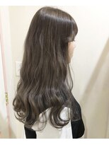 ベティ(Bettie)&nbsp;透明感たっぷりのミルクティーベージュ