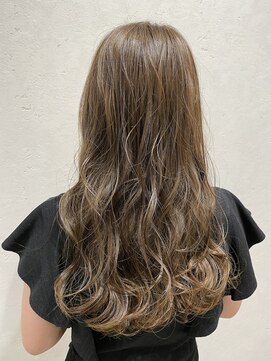 レーヴバイロンド 仙台(Reve by Lond) 赤みを消したブルーラベージュ