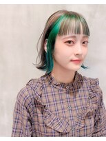 イル(ill)&nbsp;デザインカラー　外ハネボブ　グリーン　ベージュ　大須