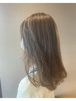 リリ(Liri material care salon by JAPAN)&nbsp;光に透けるカラー