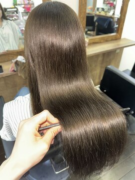 ルーツアイリー 心斎橋(ROOTS IRIE) 髪質改善 髪質改善カラー アッシュブラウン 大人可愛い 美髪