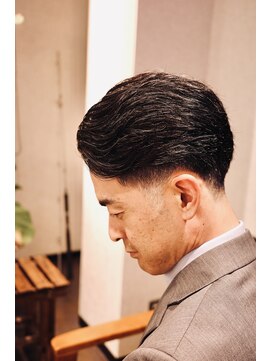 ハンス(Hans) ビジネススタイル