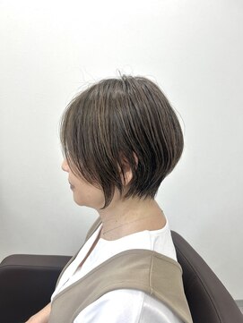 マーレ(mare) 大人ショート×丸み矯正ストレート【大和/南林間】