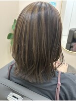 アンジュール コロレ(1//jour colore)&nbsp;まとめ髪・下ろし髪ツーウェイで楽しめるポイントハイライト