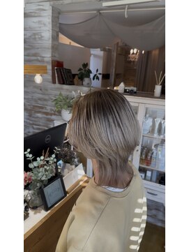 キートス(kiitos) バレイヤージュ