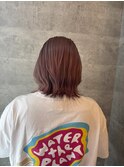 ピンクベージュ