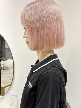 ラミエバイメルト 下北沢(lamie by melt) ハイトーンカラーブリーチペールピンク切りっぱなしボブ顔周り