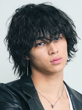 フィフスパーク(fifth PARK) 渋谷波巻きパーマ束感ツイストスパイラル無造作メンズパーマ色気