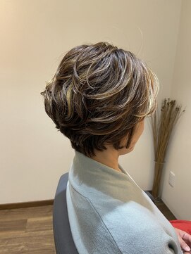 チャンティ(Cantik) レイヤーボブ