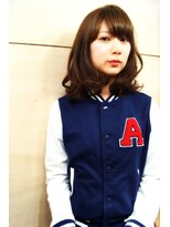 ヒビ(HIBI)&nbsp;キメすぎないカジュアルスタイル