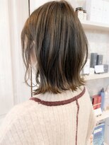 キャアリー(Caary)&nbsp;福山美容室人気キャアリーぱつんと切りっぱなし外ハネボブ