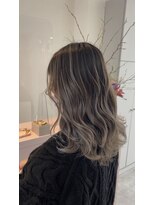 チィ(chee.)&nbsp;バレイヤージュ