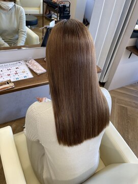 シカ 神戸三宮元町店(Cica) 髪質改善 UPTOGLOSS 三宮 神戸美容室 トリートメント 元町