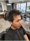 ツイストスパイキーショート