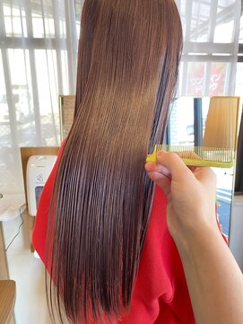 ルアナ ヘアメイク(Luana hair make) ストレートロングヘア