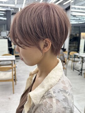 ビューナゴヤ 名駅(VIEW NAGOYA) 切りっぱなしボブ/ブルーブラック/ミニボブ/似合わせカット